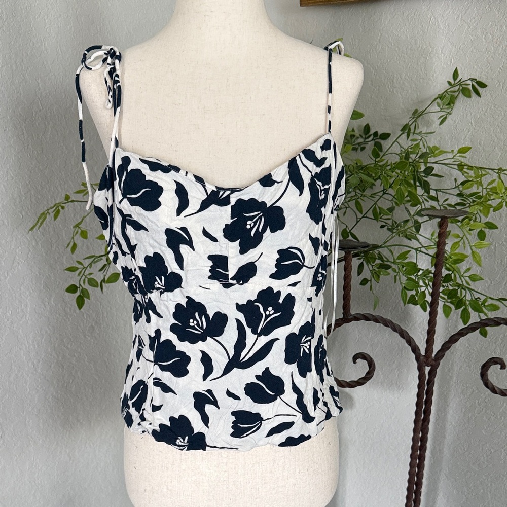 Old Navy Black and White Floral Camisole